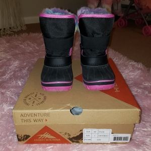 Cozy High Sierra Fur Snowboots